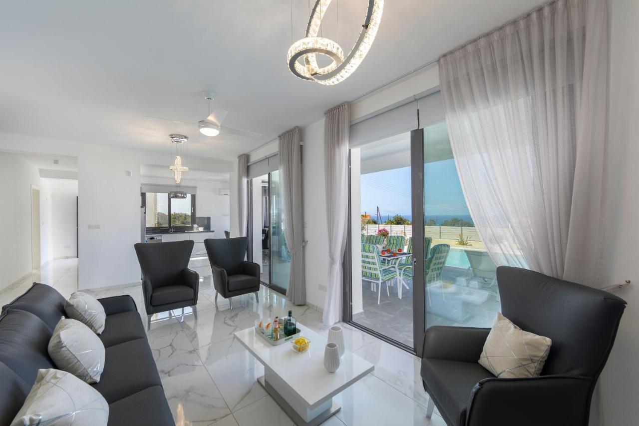 Villa Adaris, Sea Caves Peyia Пафос Экстерьер фото